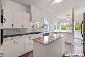 Building Photo - 636 Patterson Ave