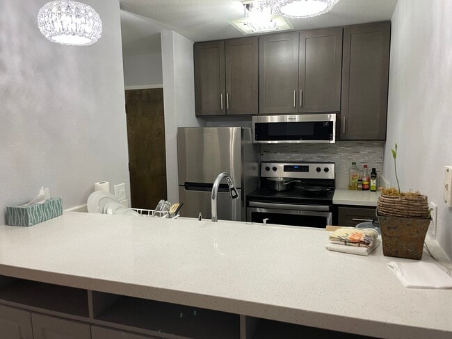 Building Photo - 3602 W Estates Ln