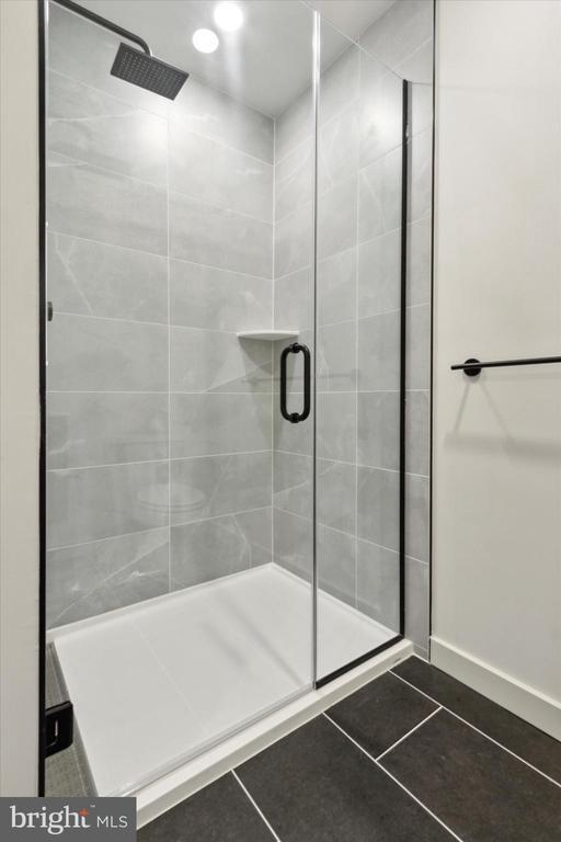 Building Photo - 1775 N American St