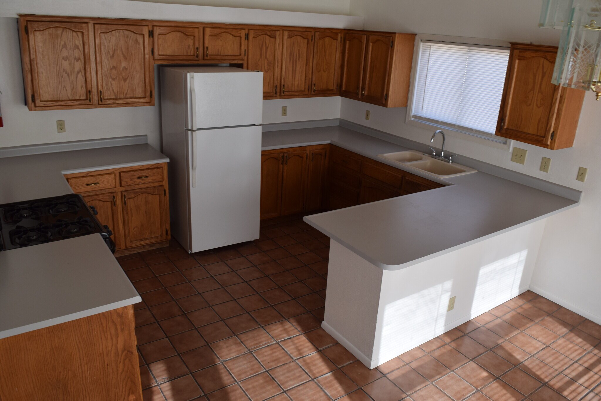 Building Photo - 1937 Sunshine Ter SE