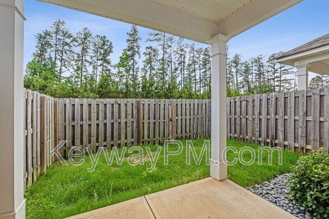 Building Photo - 317 Sumac Trail