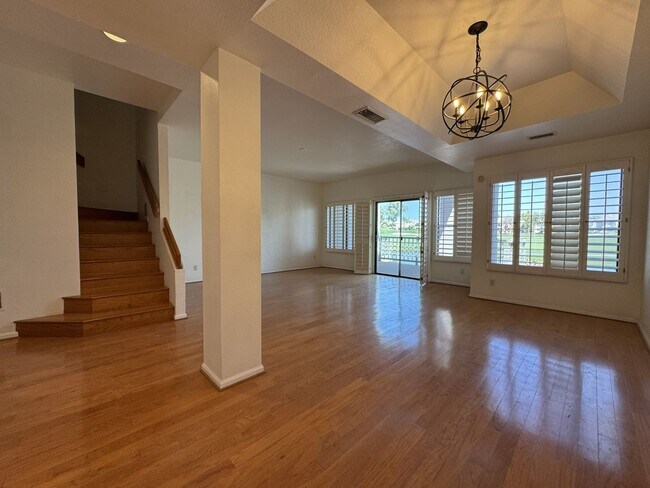 Building Photo - LUXURY LAKEFRONT GAINEY RANCH TOWNHOME WITH GOLF COURSE VIEWS – RESORT STYLE SCOTTSDALE LIVING!