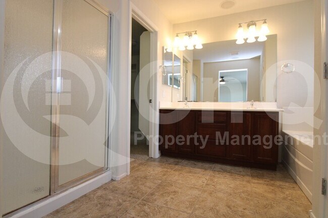 Building Photo - 7373 W Monte Cristo Ave