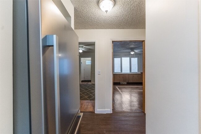 Building Photo - 9578 Vestal Pkwy W