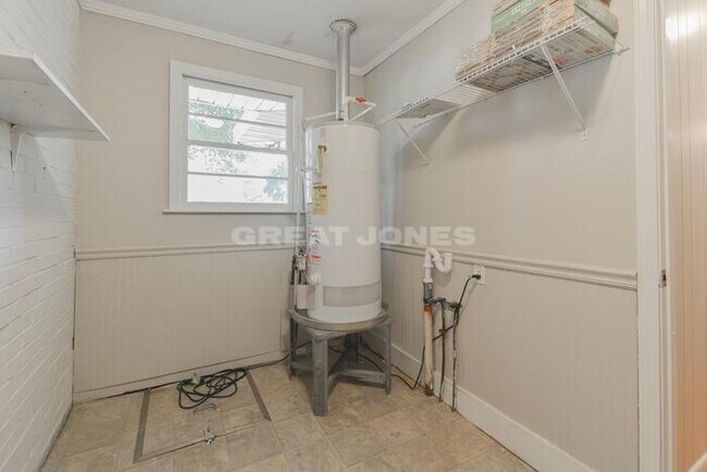 Building Photo - Charming 3 Bedroom in Williamston!