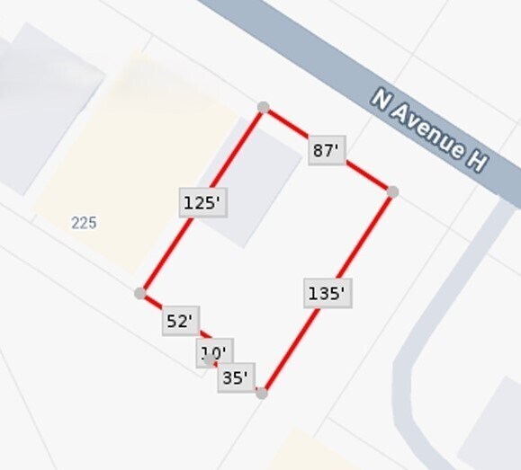 Building Photo - 1301 N Avenue H