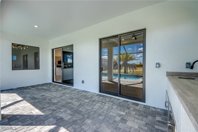 Building Photo - 1531 NW 40th Pl