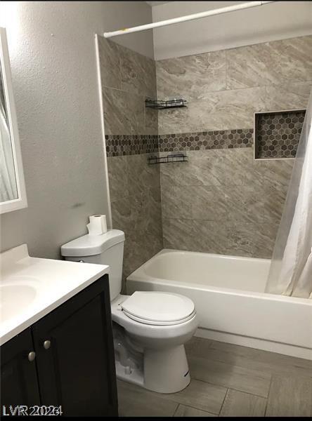 Building Photo - 3502 Rio Robles Dr