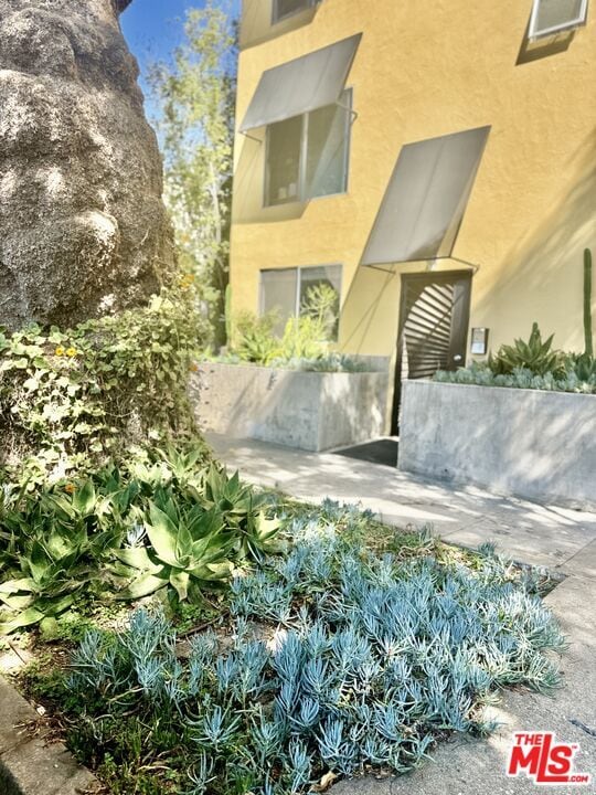 Building Photo - 511 Rialto Ave