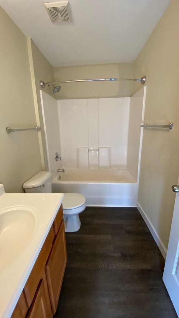 Building Photo - 2 Bedroom, 2 Bathroom Duplex, Close to Ft ...