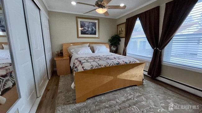 Building Photo - 28 Larch Plaza