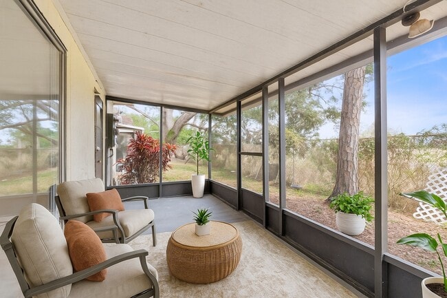 Building Photo - 314 Barlow Ave