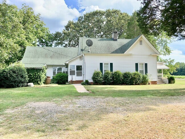 Primary Photo - 3 Bedroom