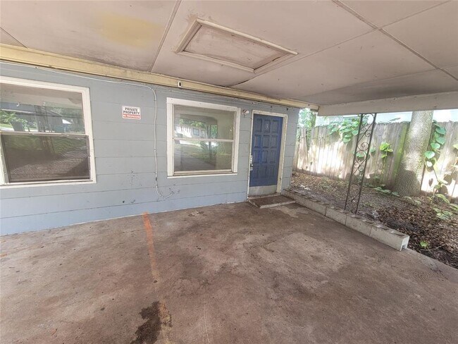 Building Photo - 731 23rd St