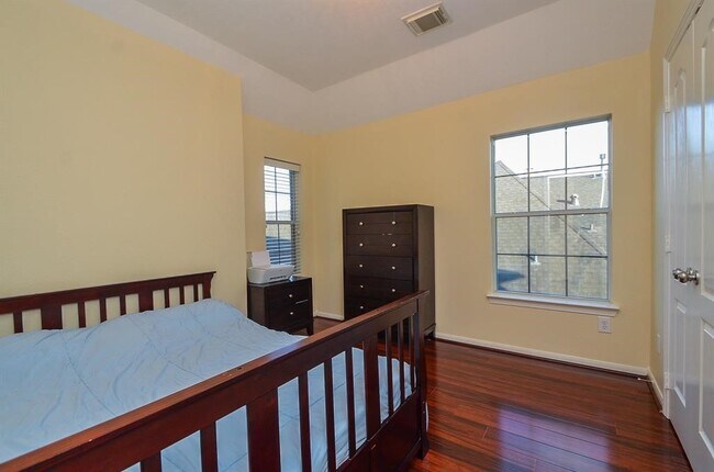 Building Photo - 6314 Columbia Falls Ln