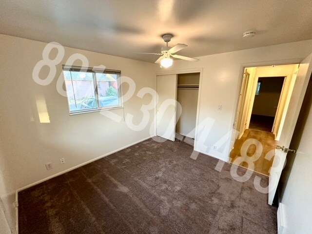 Building Photo - 858 Yale Ave S