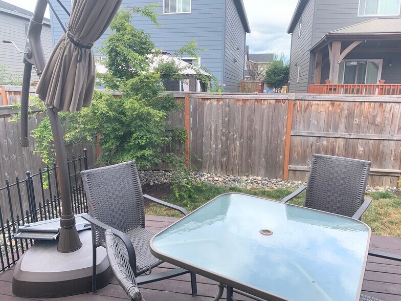 Building Photo - 13016 NE 115th St