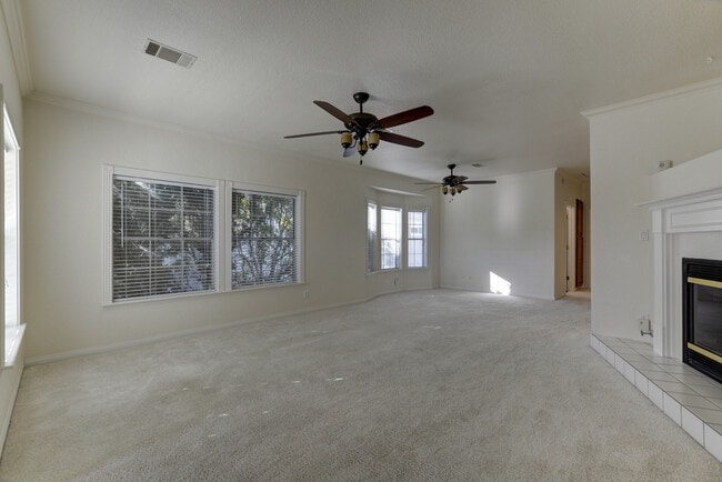 Building Photo - Home for rent in active 55+ community!