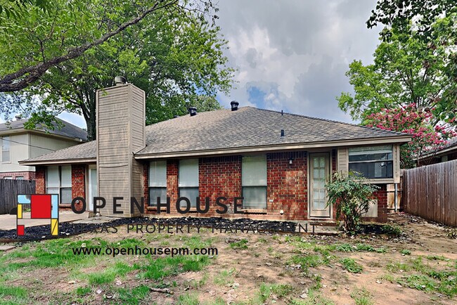 Building Photo - 2106 Turf Club Dr Arlington