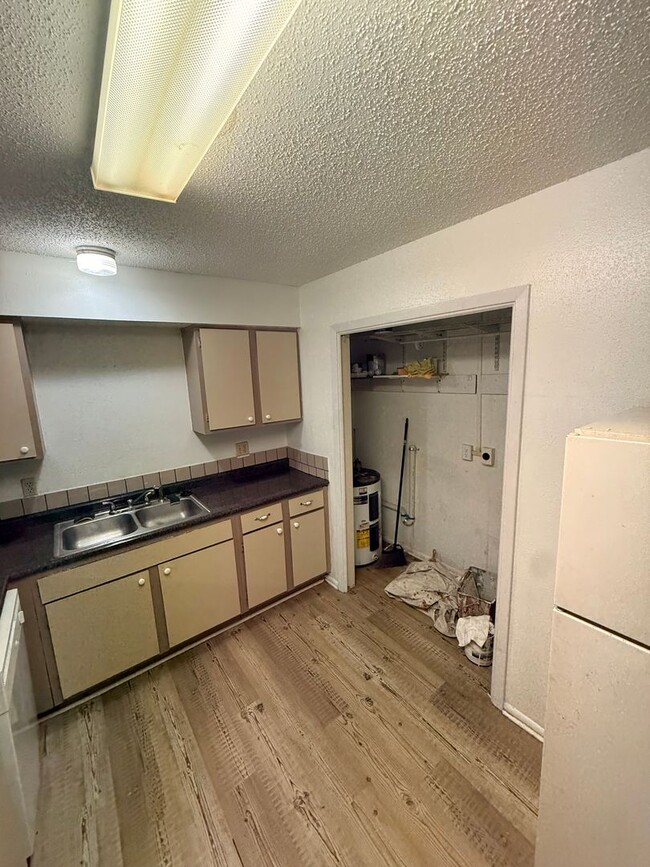 Building Photo - 326 Guilbeau Rd