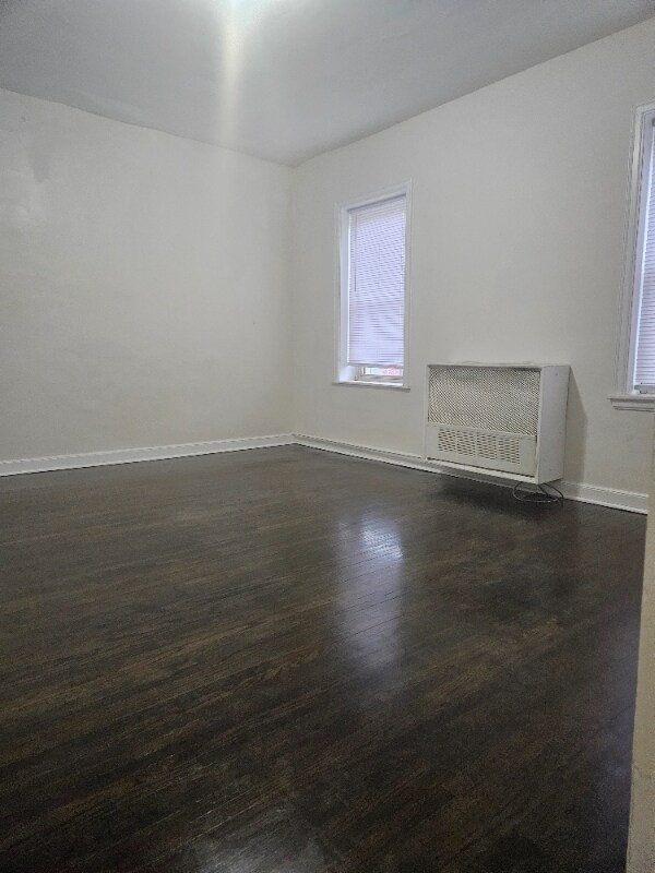 Building Photo - 123 N Walnut St