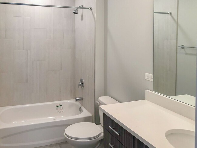 Building Photo - 2620 N Rockwell St