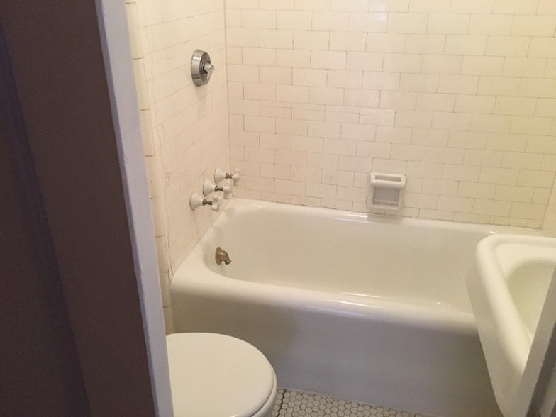 Building Photo - 110 High St