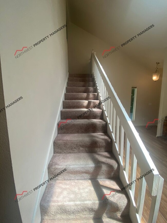 Building Photo - R277F
