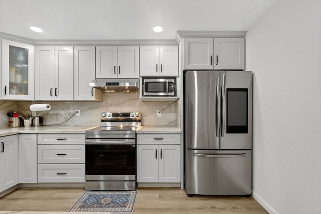 Building Photo - 4226 Comet Cir