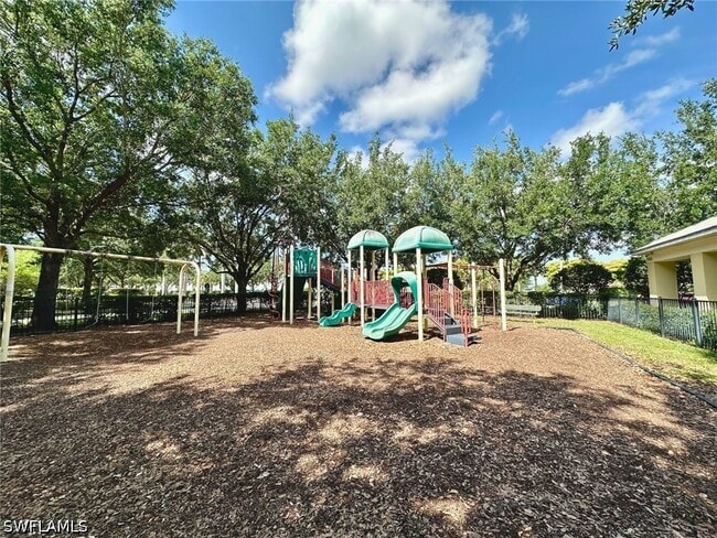 Building Photo - 2196 Dragonfruit Wy