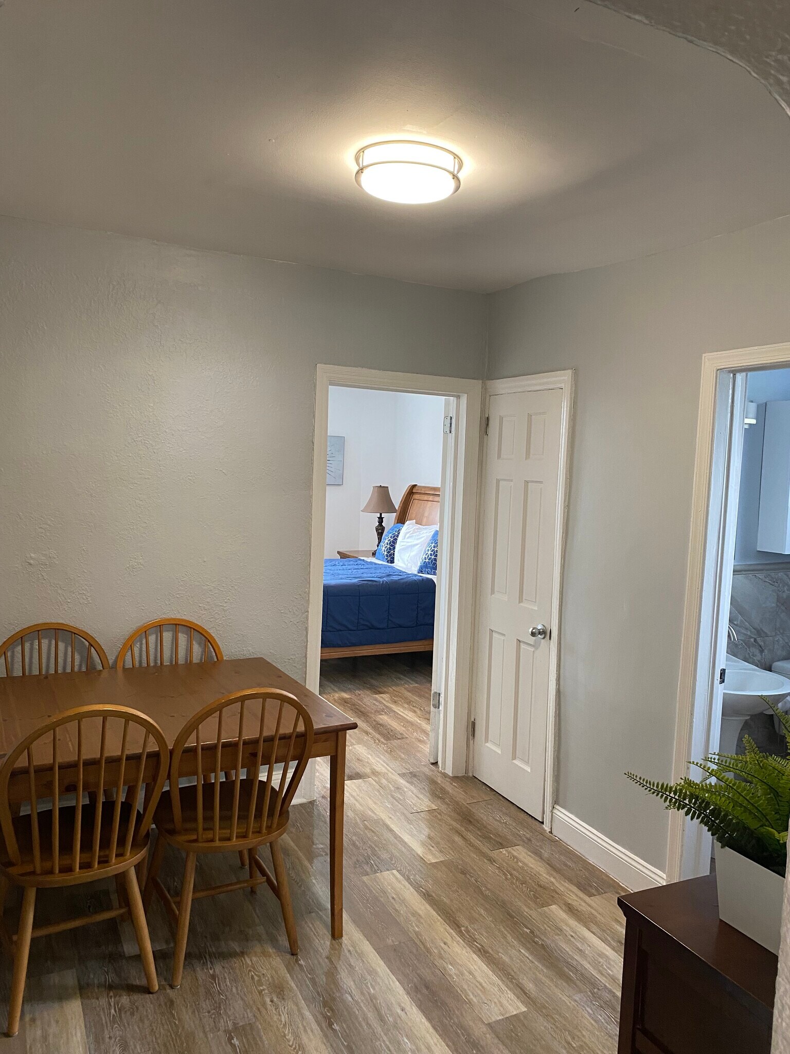 Building Photo - 1513 Oates St NE