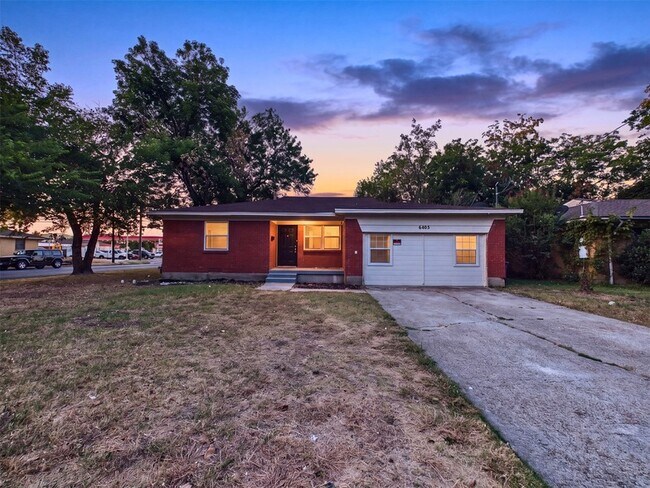 Building Photo - 6405 Seco Blvd