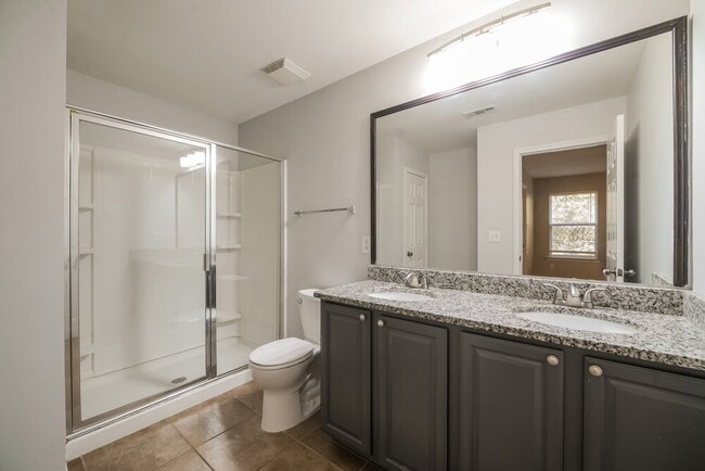 Building Photo - 50 Brookview Dr