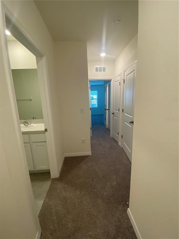 Building Photo - 2906 Suncoast Plains Dr