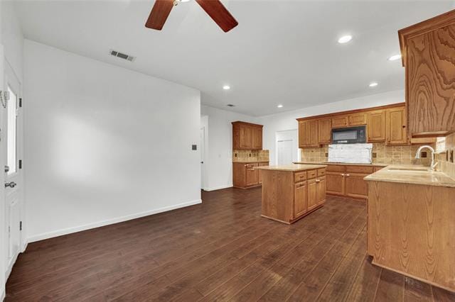 Building Photo - 8105 Eagle Dr