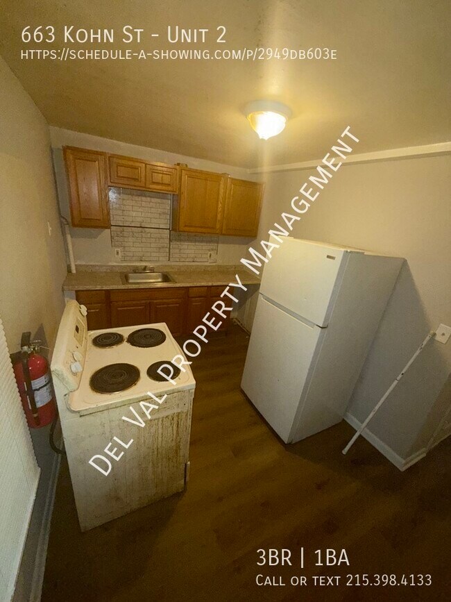 Building Photo - 663 Kohn St