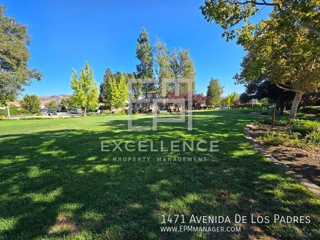 Building Photo - 1471 Avenida De Los Padres