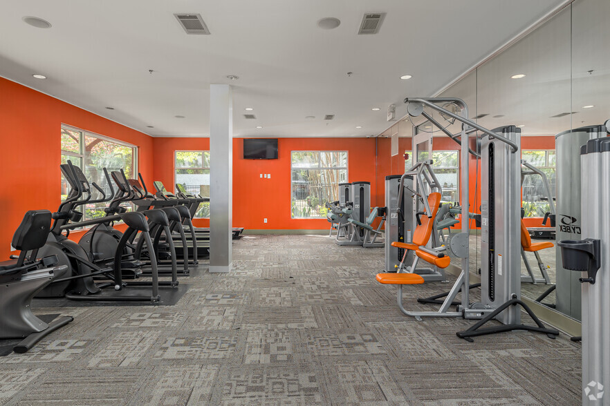 Fitness Center - Optimist Lofts