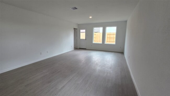 Building Photo - 6810 Eastern Cottonwood Ln