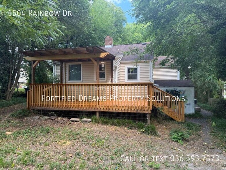 Building Photo - 1504 Rainbow Dr