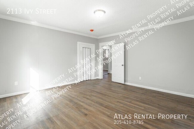 Building Photo - 2113 Ivy St