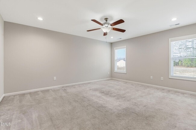 Building Photo - 48 Weathervane Dr.