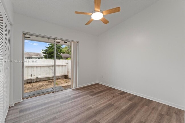 Building Photo - 10387 SW 209th Ln