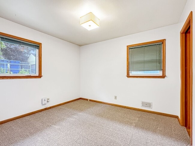 Building Photo - 4541 Bloomington Ave