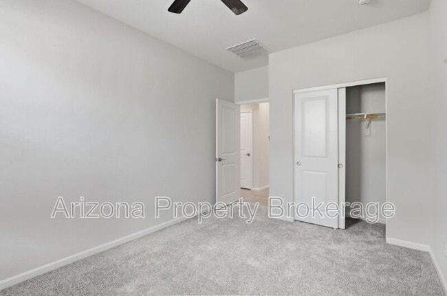 Building Photo - 18260 W Daley Ln