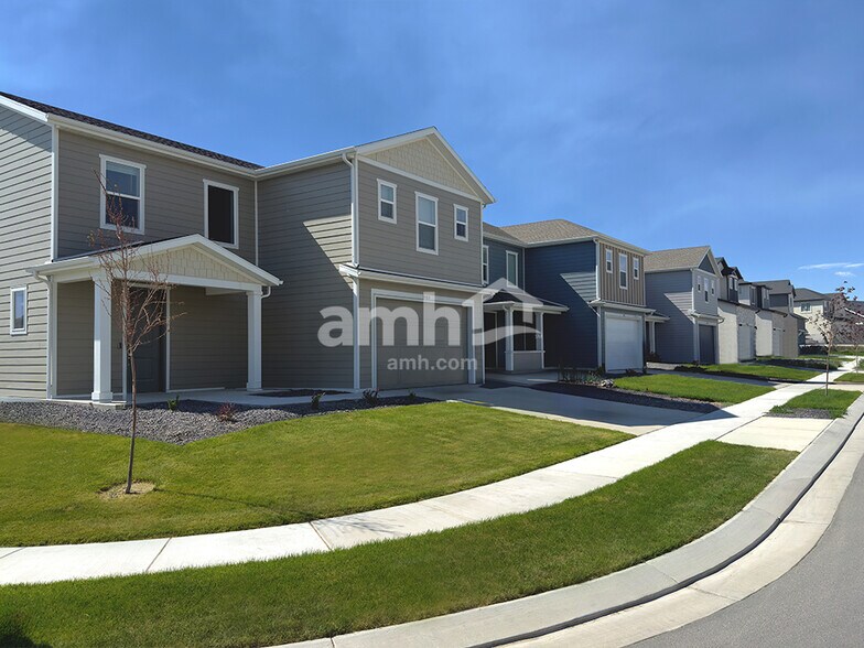 Building Photo - 3492 N Annabell St