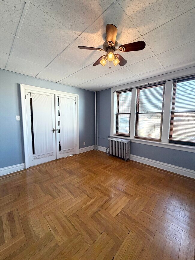 Building Photo - 3718 Park Ave