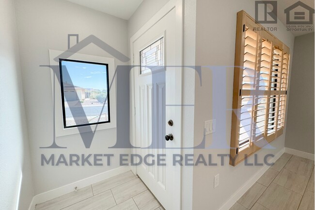 Building Photo - 3Bed/3Bath Home in 55+ Community in Sun Ci...