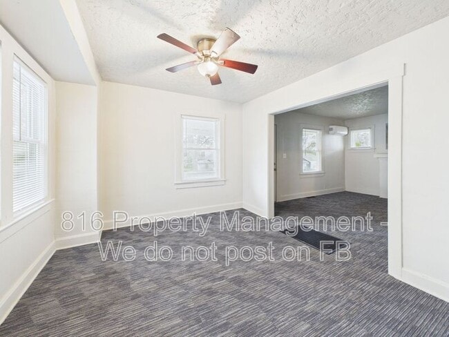 Building Photo - 4028 E 68th Terrace