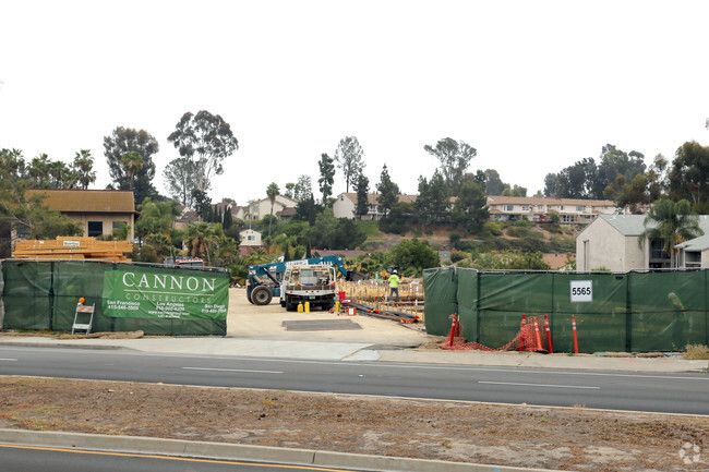 Building Photo - Villea at Lake Murray